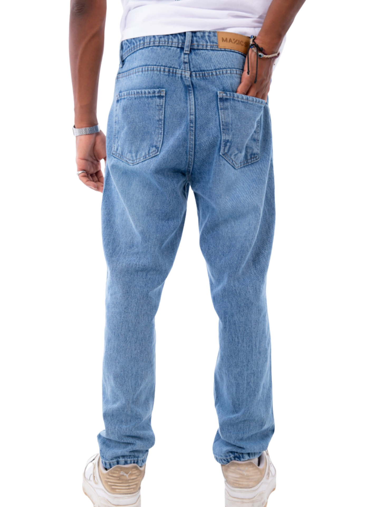 Mazics Men "STRAIGHT-FIT" DENIM.